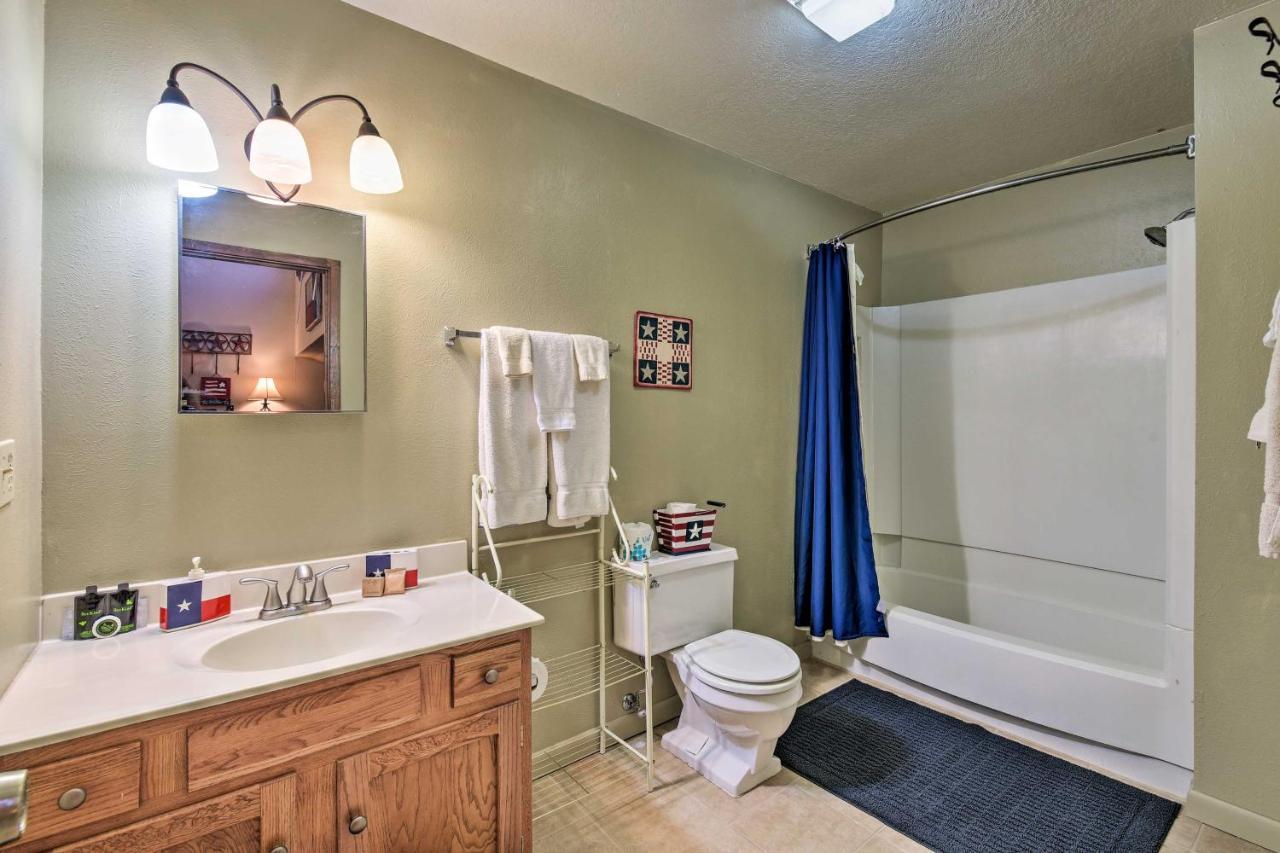 Condo With Grill Access Close To Angel Fire Resort Esterno foto